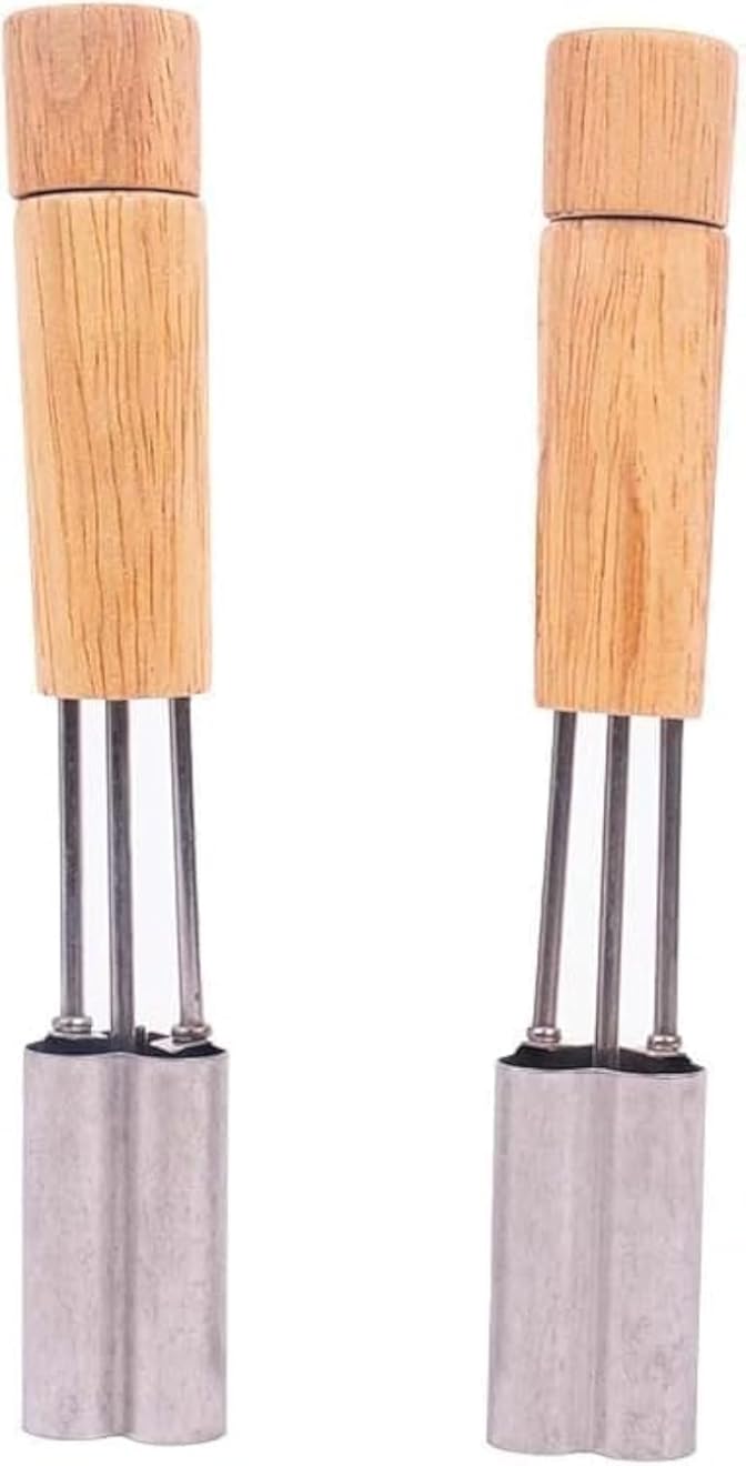 Accessories Shop Stainless Steel Heart-Shaped Cutter With Wooden Handle For Kitchen Set Of 2 Pieces - Silver Beige